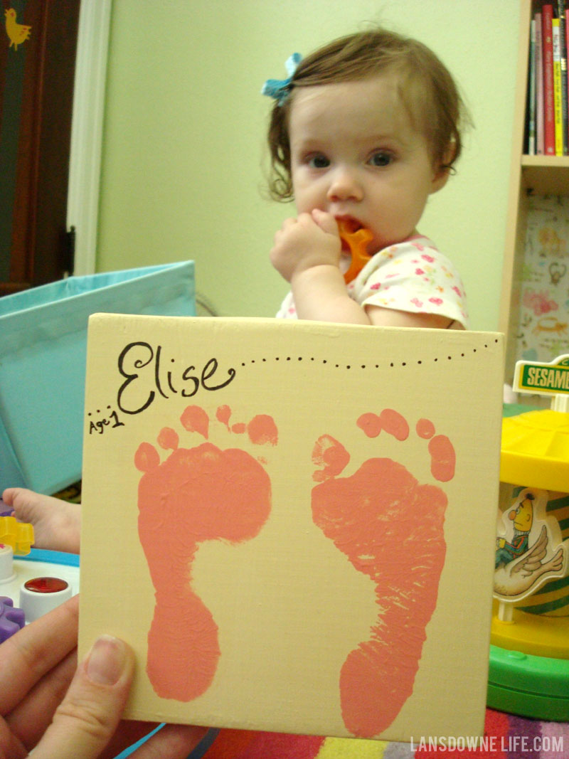 How to create baby footprint art