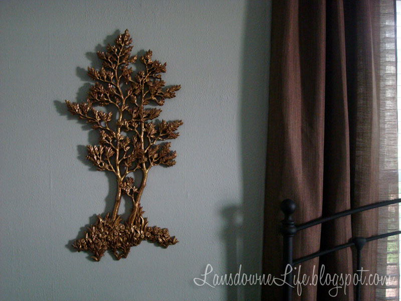 Gold tree wall decor