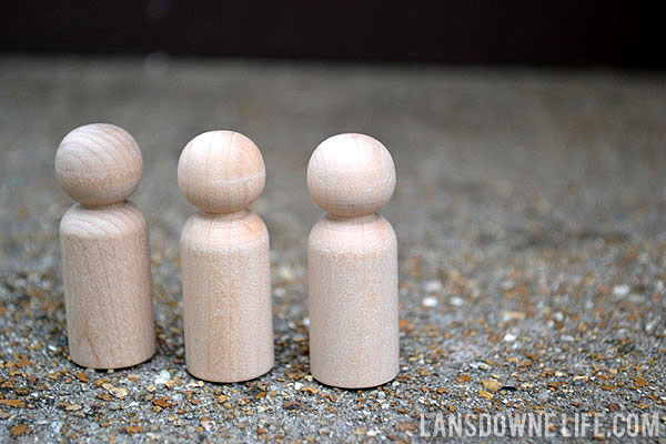 Wooden peg dolls