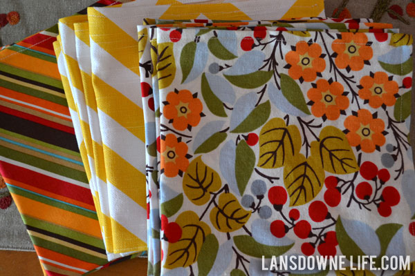 Reusable cloth napkins for everyday use + FREE printable tag