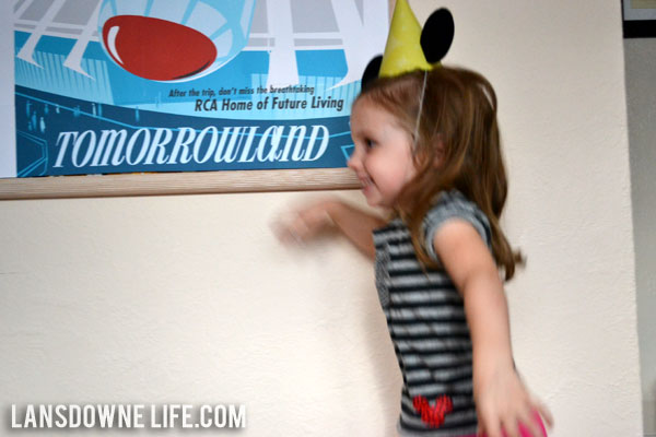 How to make Mickey Mouse ears birthday party hats