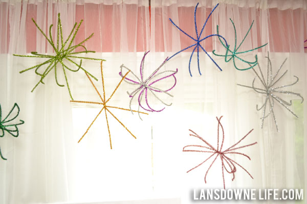 Pipe cleaner fireworks
