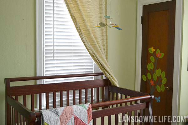 Easy DIY baby mobile