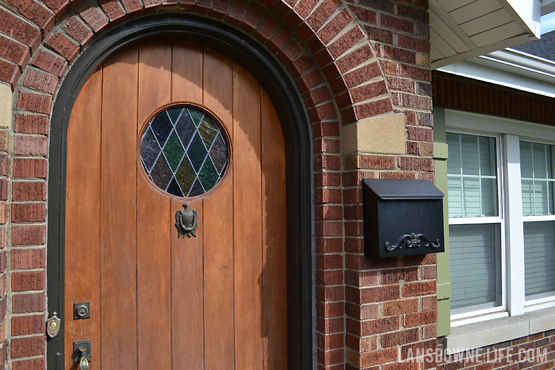 bronze-painted-door-frame