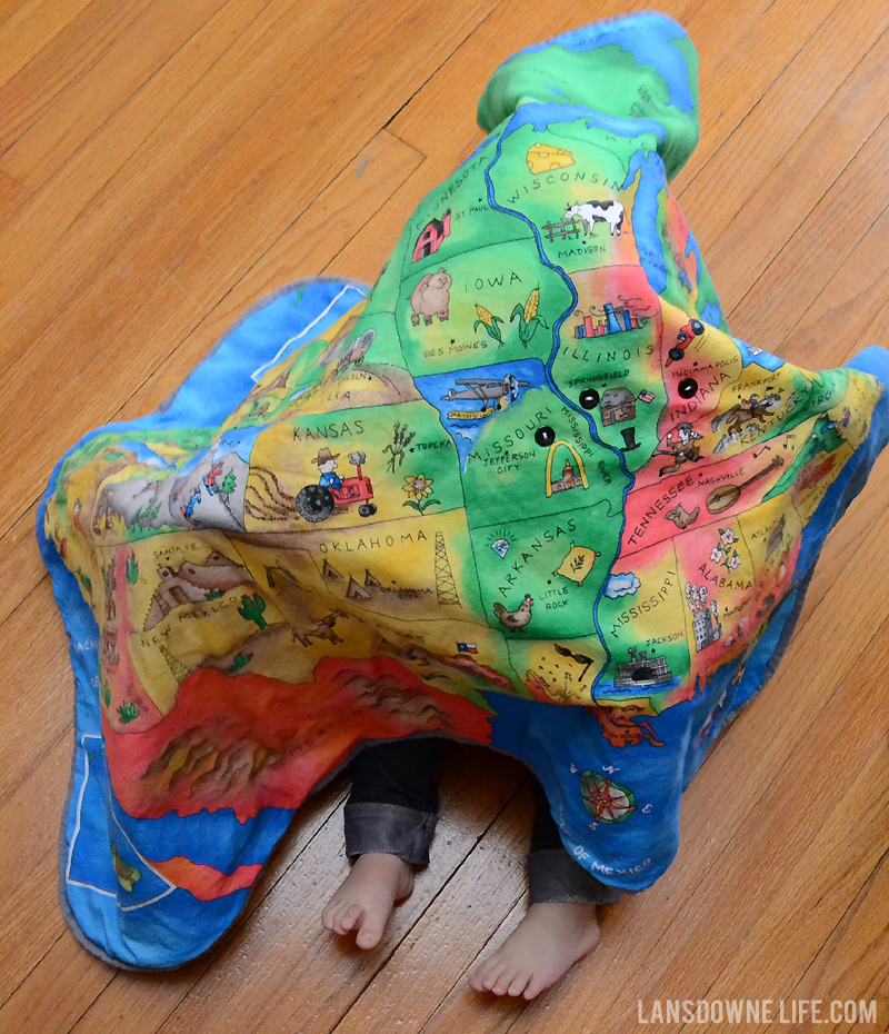 Kids map blanket
