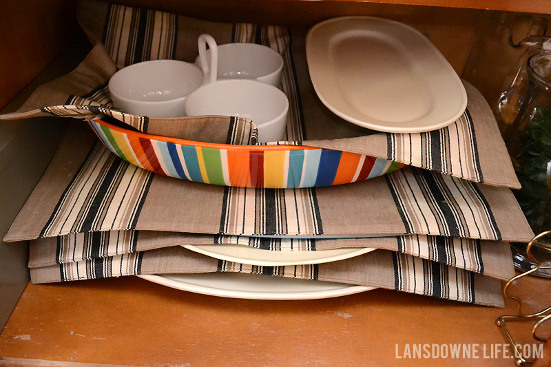 placemats-padding-dishes