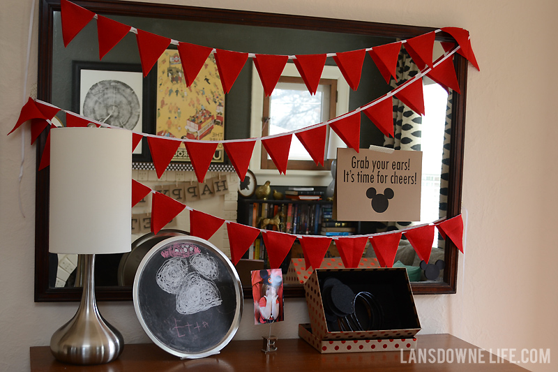Magical Mickey & Minnie Mouse Birthday Party Ideas - the thinking closet