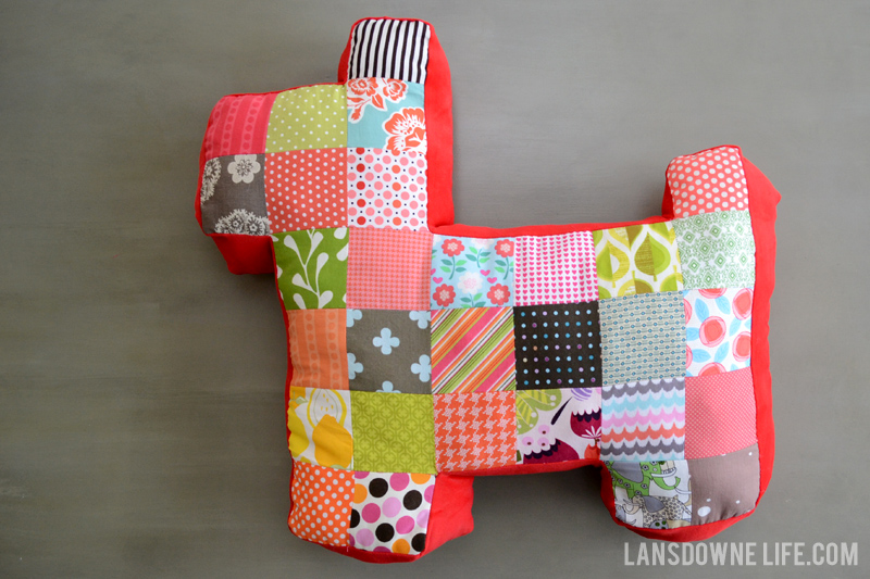 patchwork-dog-pillow