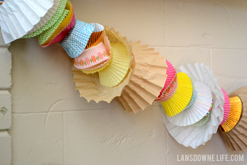 Baking party - cupcake wrapper garland