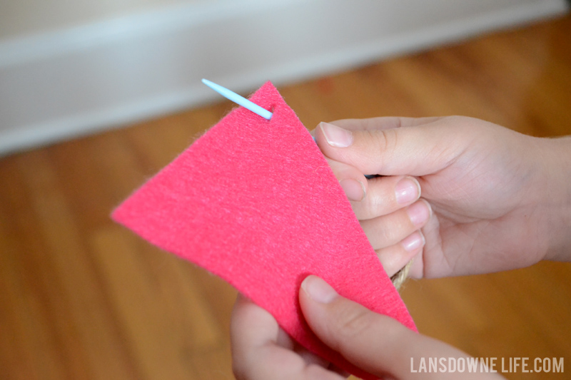 Felt pennant banner - Kids sewing activity